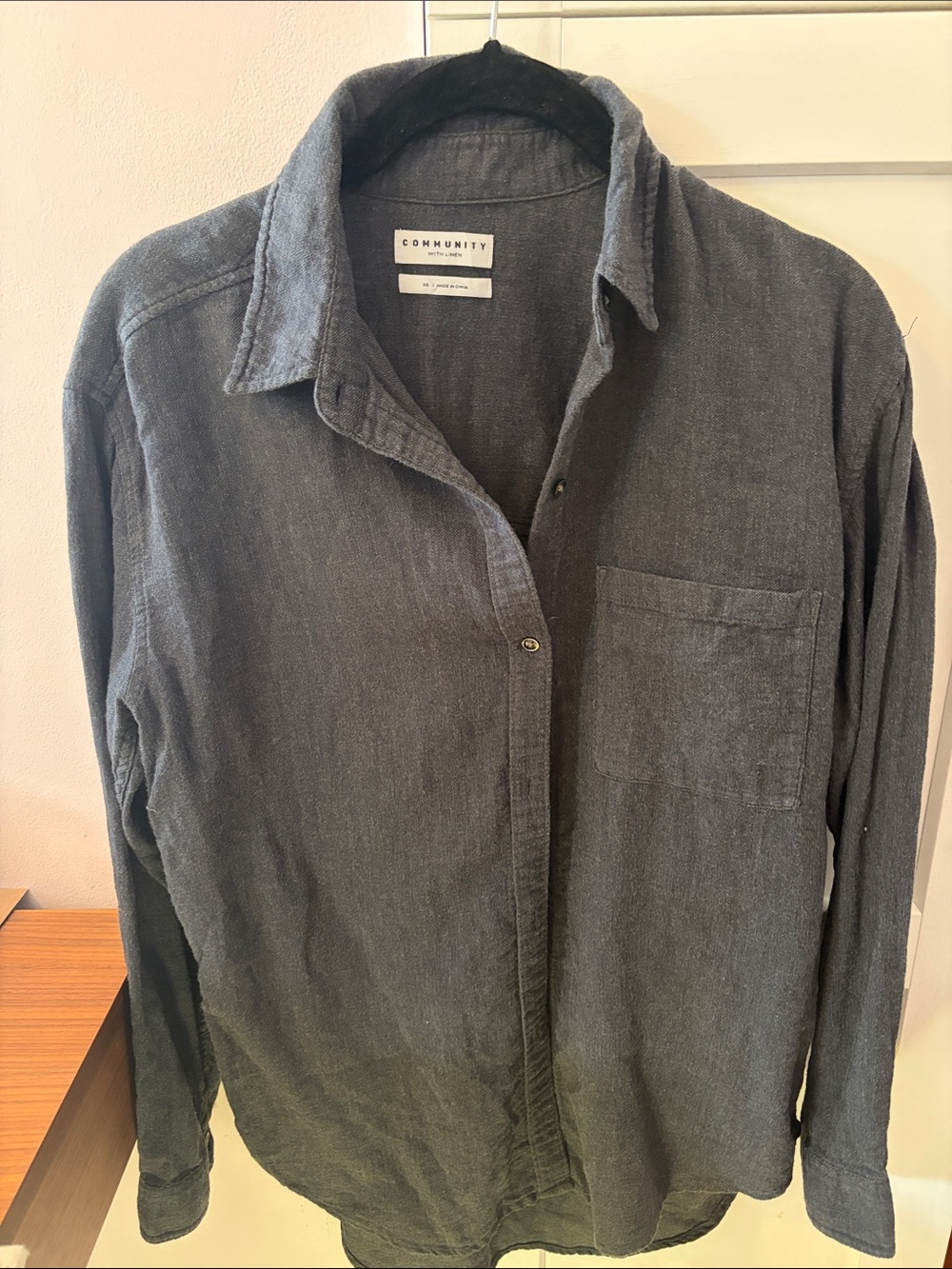 Artizia women’s grey long sleeve shirt
